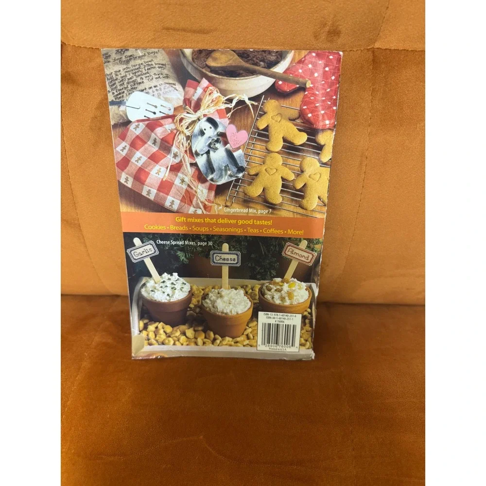 Family Living Simply Delicious Food Gifts 75 Recipes Cookbook Softcover DIY Gift